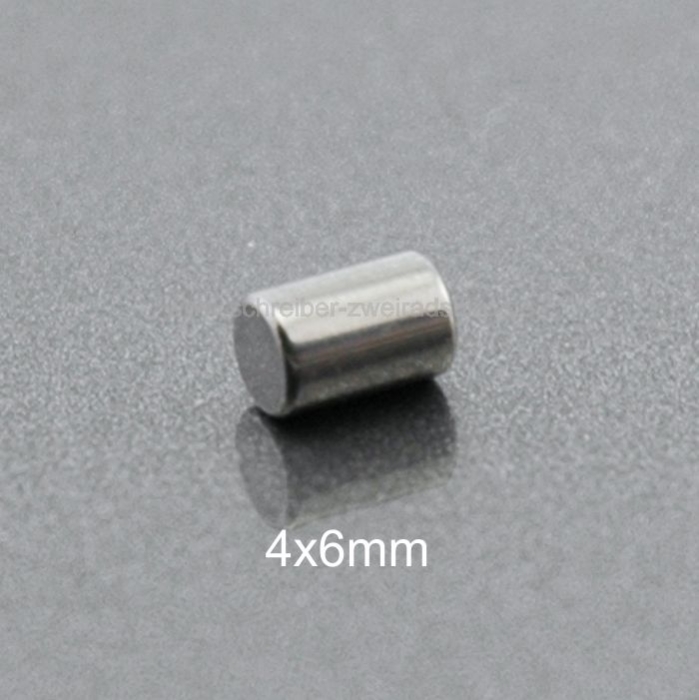 Zylinderrolle 4x6mm